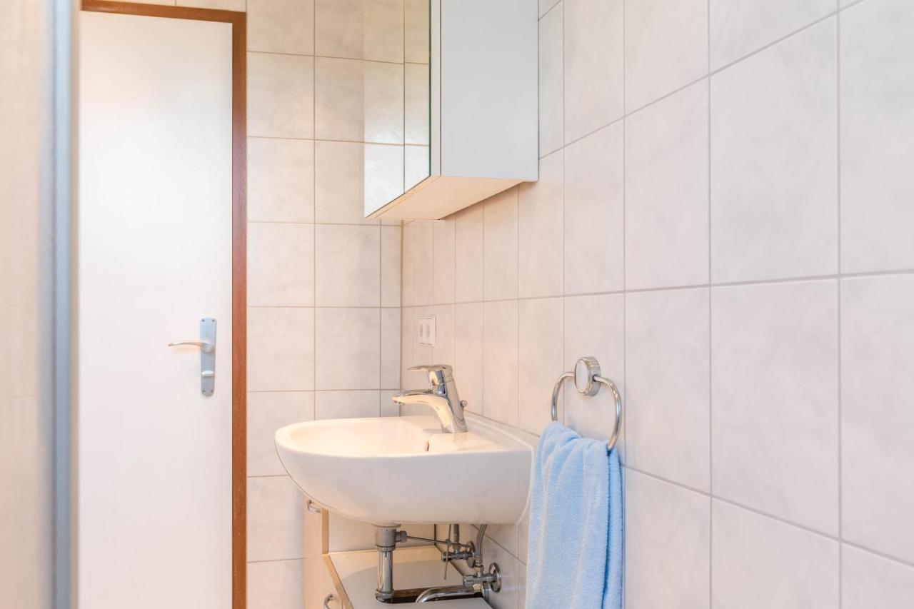 Ferienwohnung Zum Seeblick Енінген Екстер'єр фото